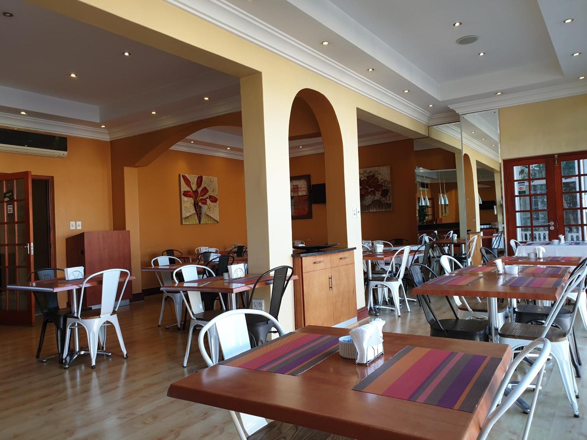 Cube Hotel Durban Bagian luar foto