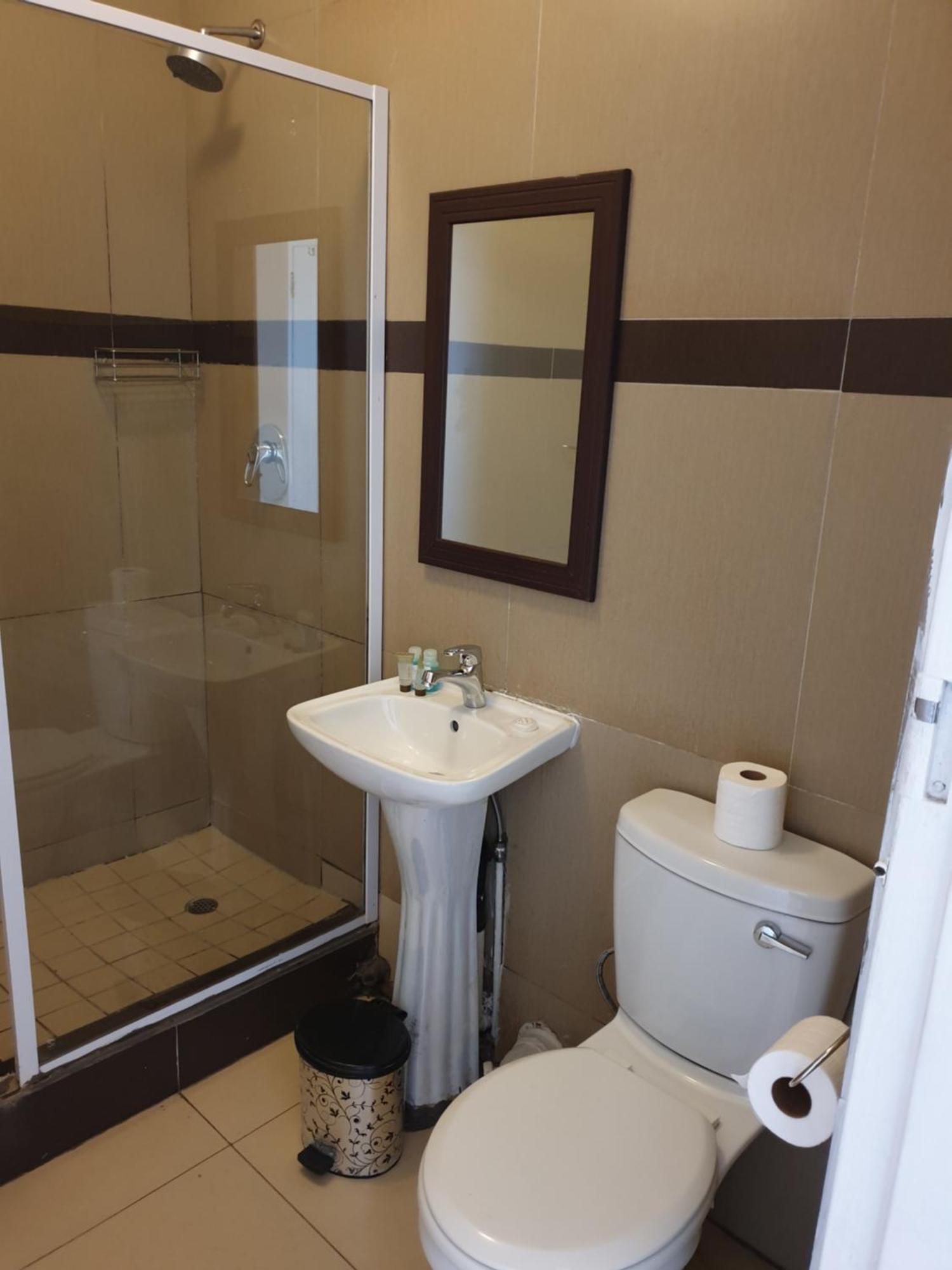 Cube Hotel Durban Bagian luar foto