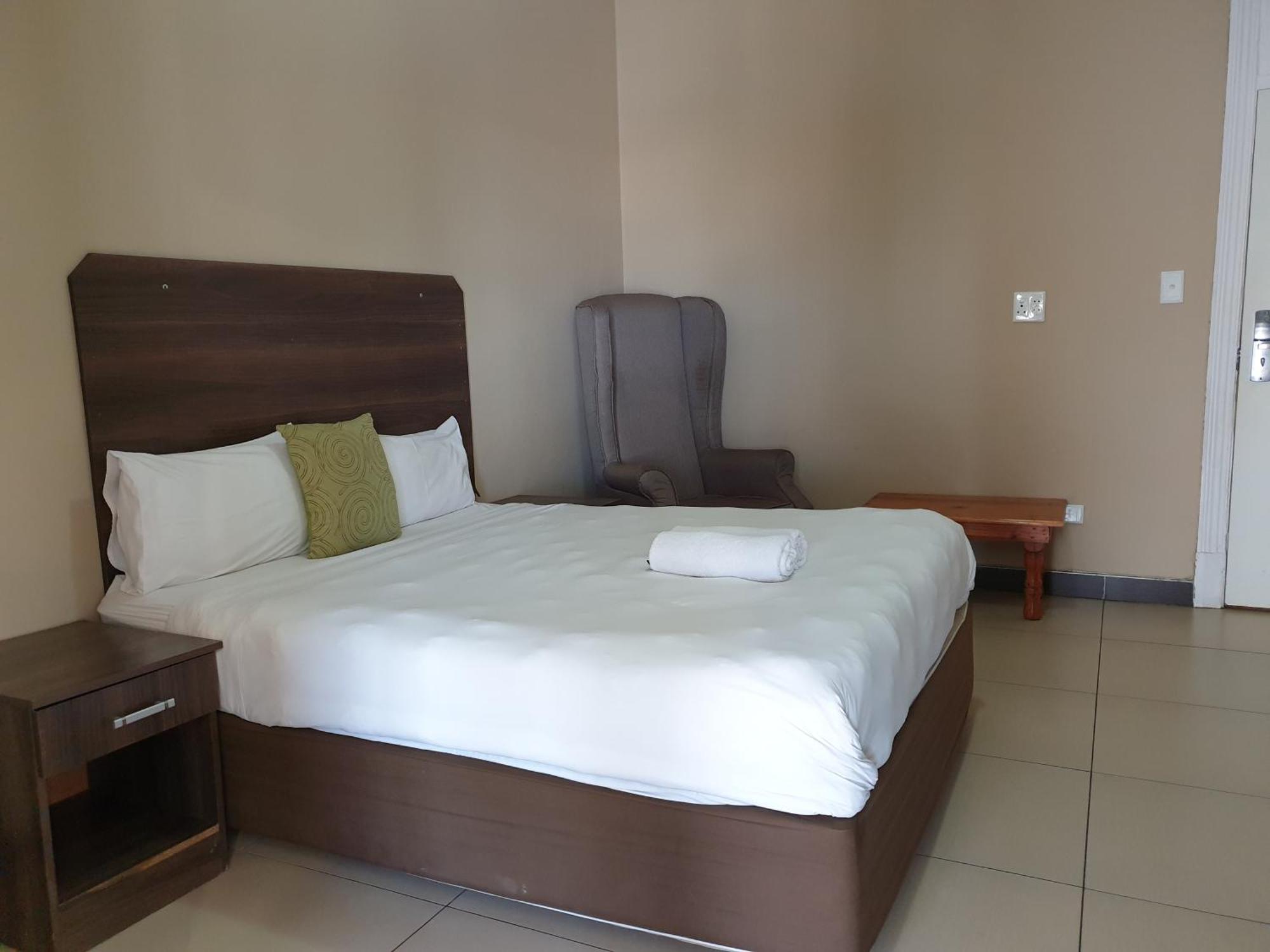 Cube Hotel Durban Bagian luar foto