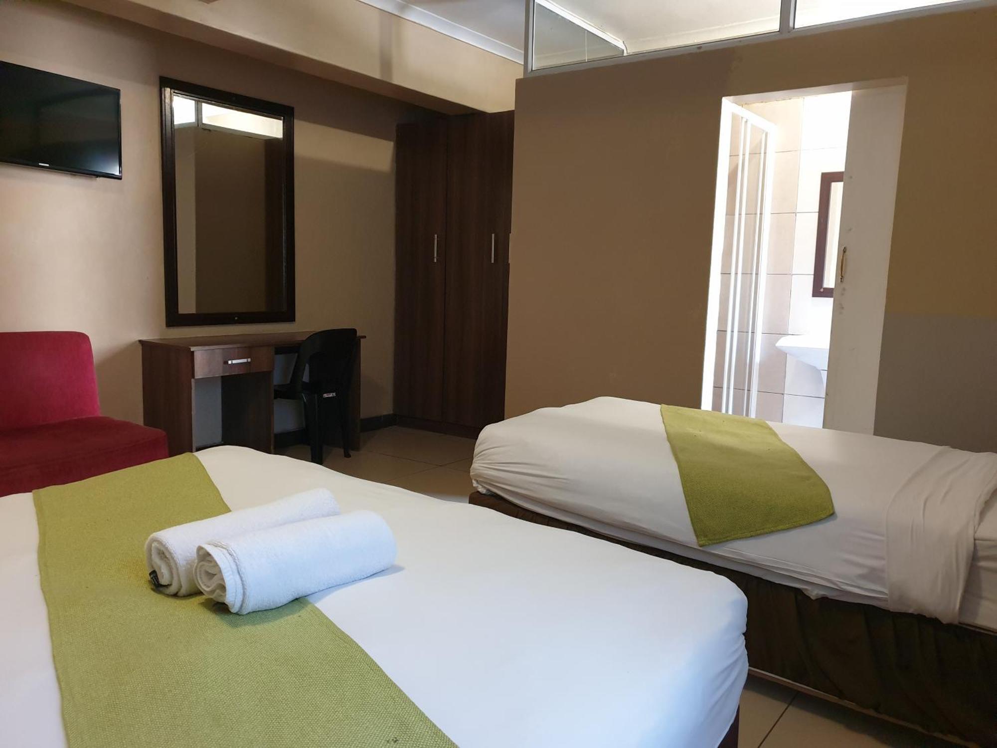 Cube Hotel Durban Bagian luar foto