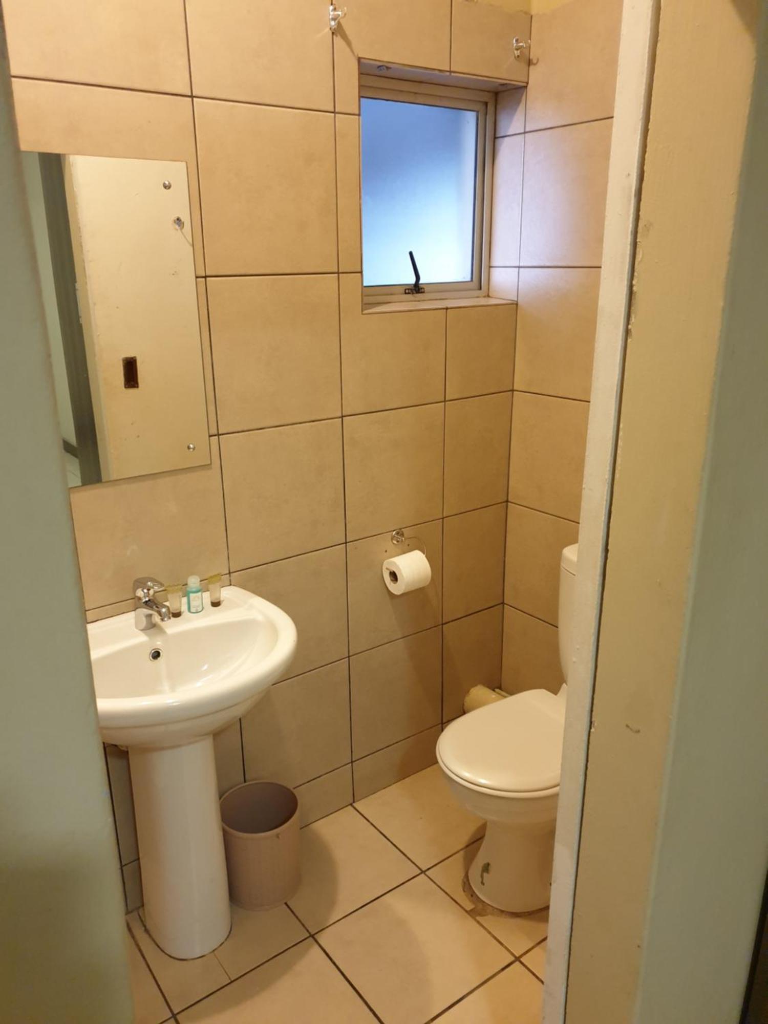 Cube Hotel Durban Bagian luar foto