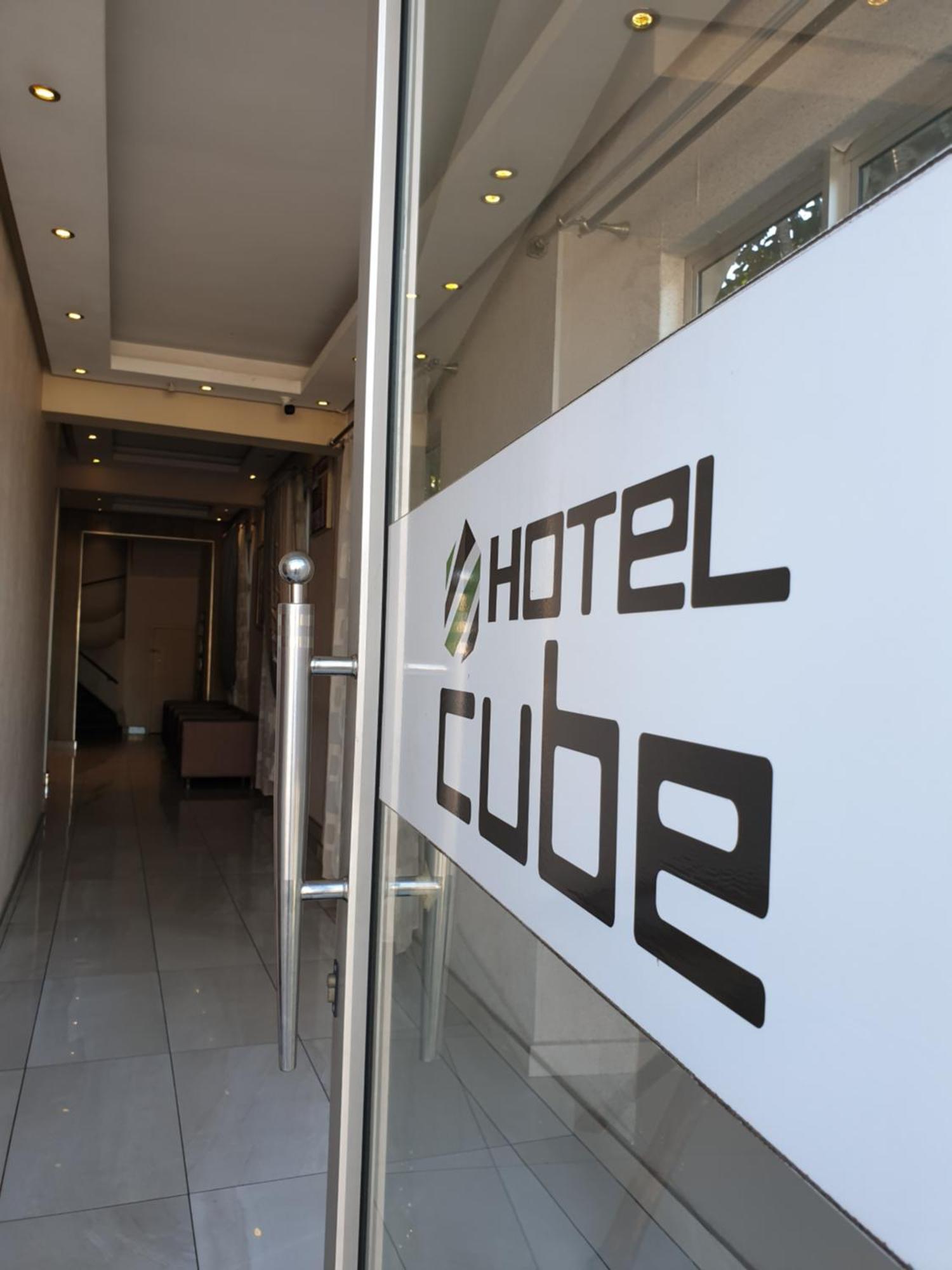 Cube Hotel Durban Bagian luar foto